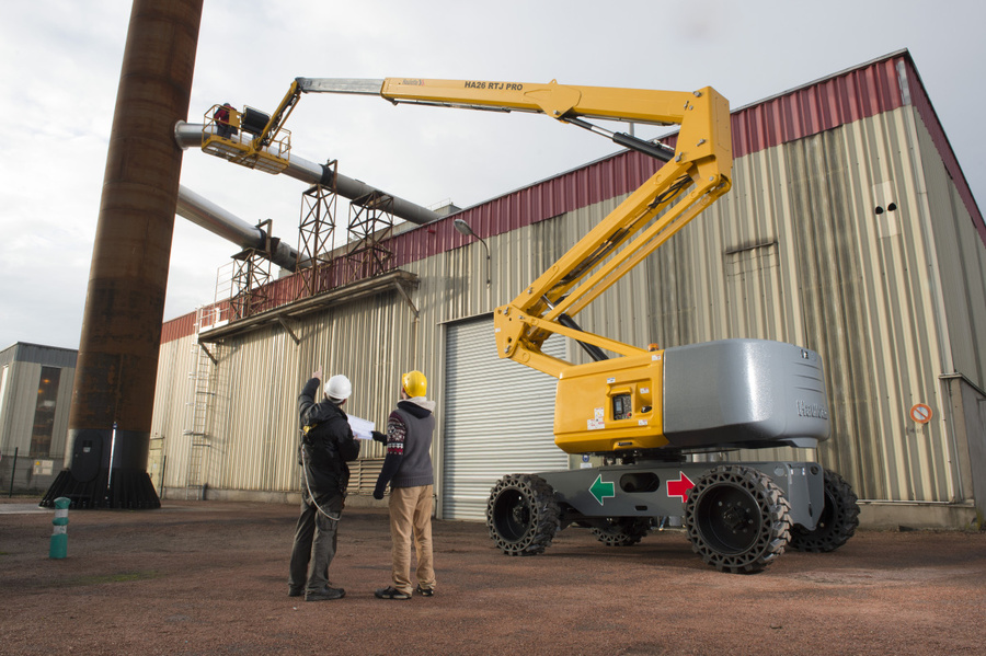 Nacelle articulée diesel 26M